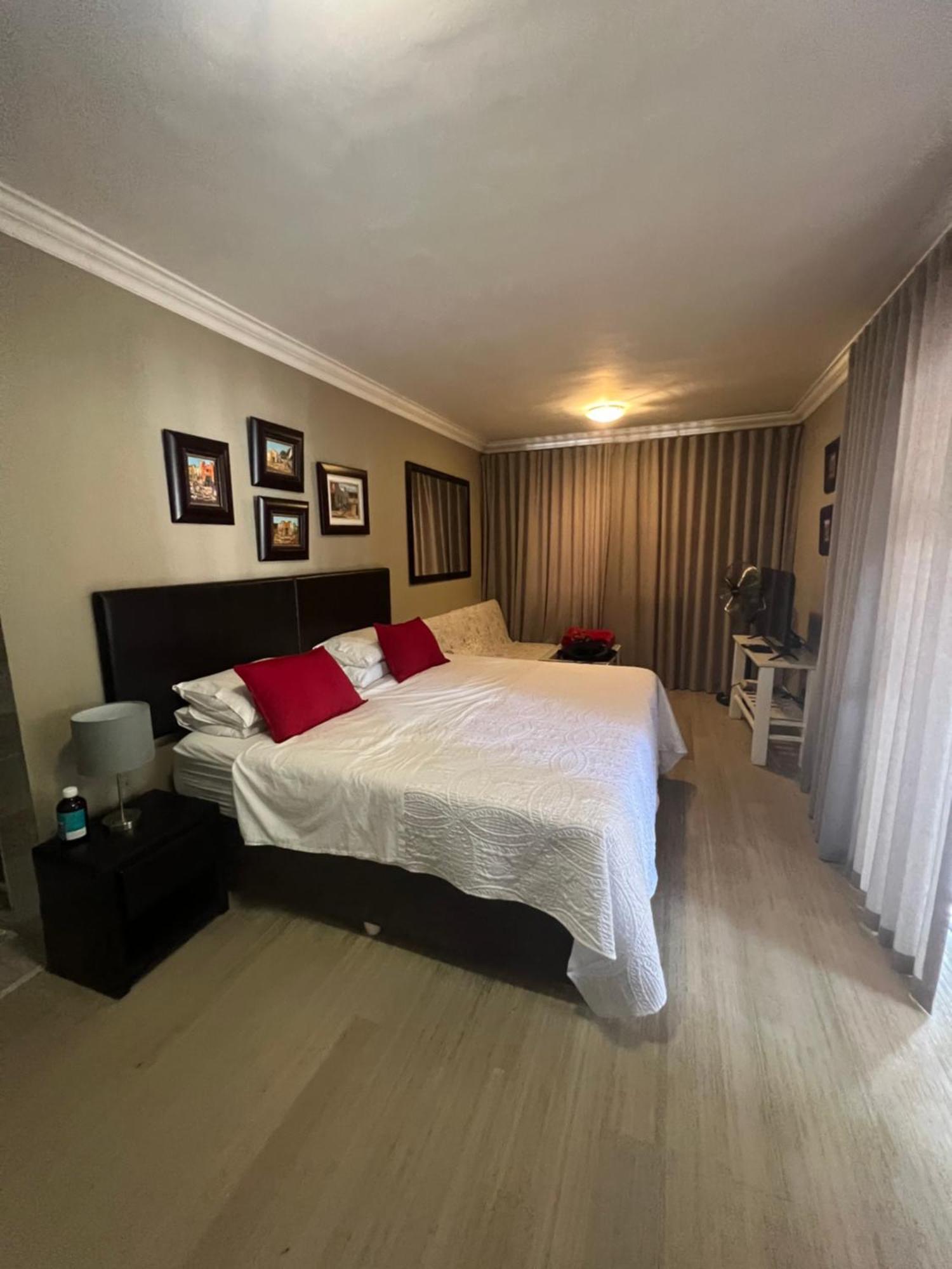 Milas Place Somerset West Bagian luar foto