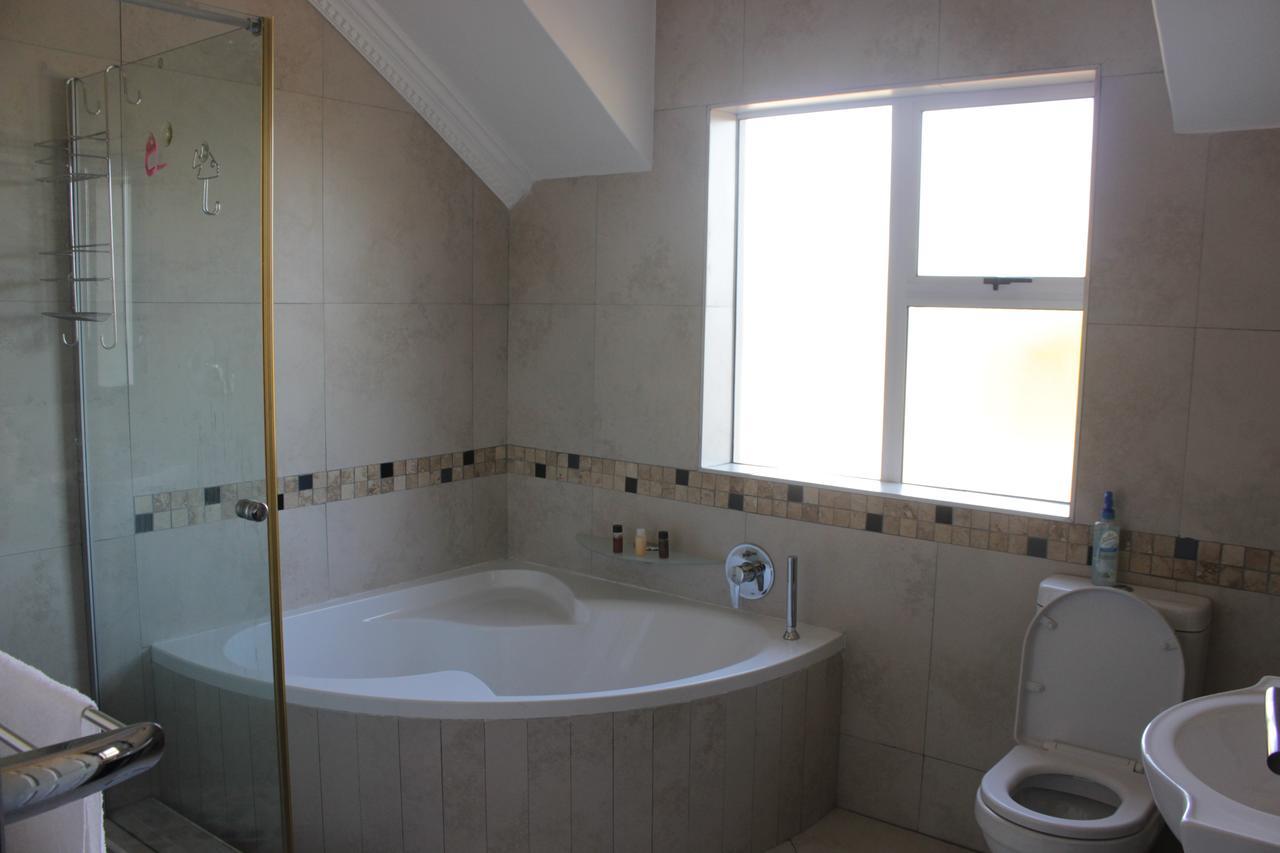 Milas Place Somerset West Bagian luar foto